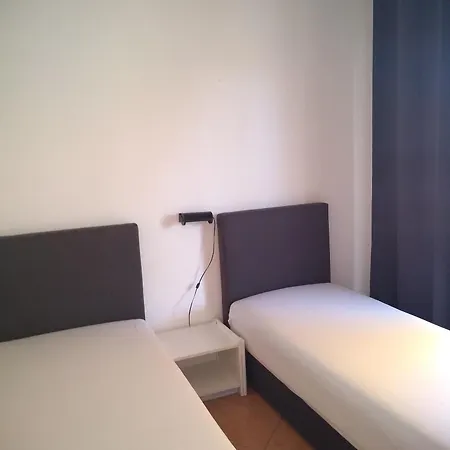 With Parking Space Njivice, Krk - 14932 Apartman Njivice